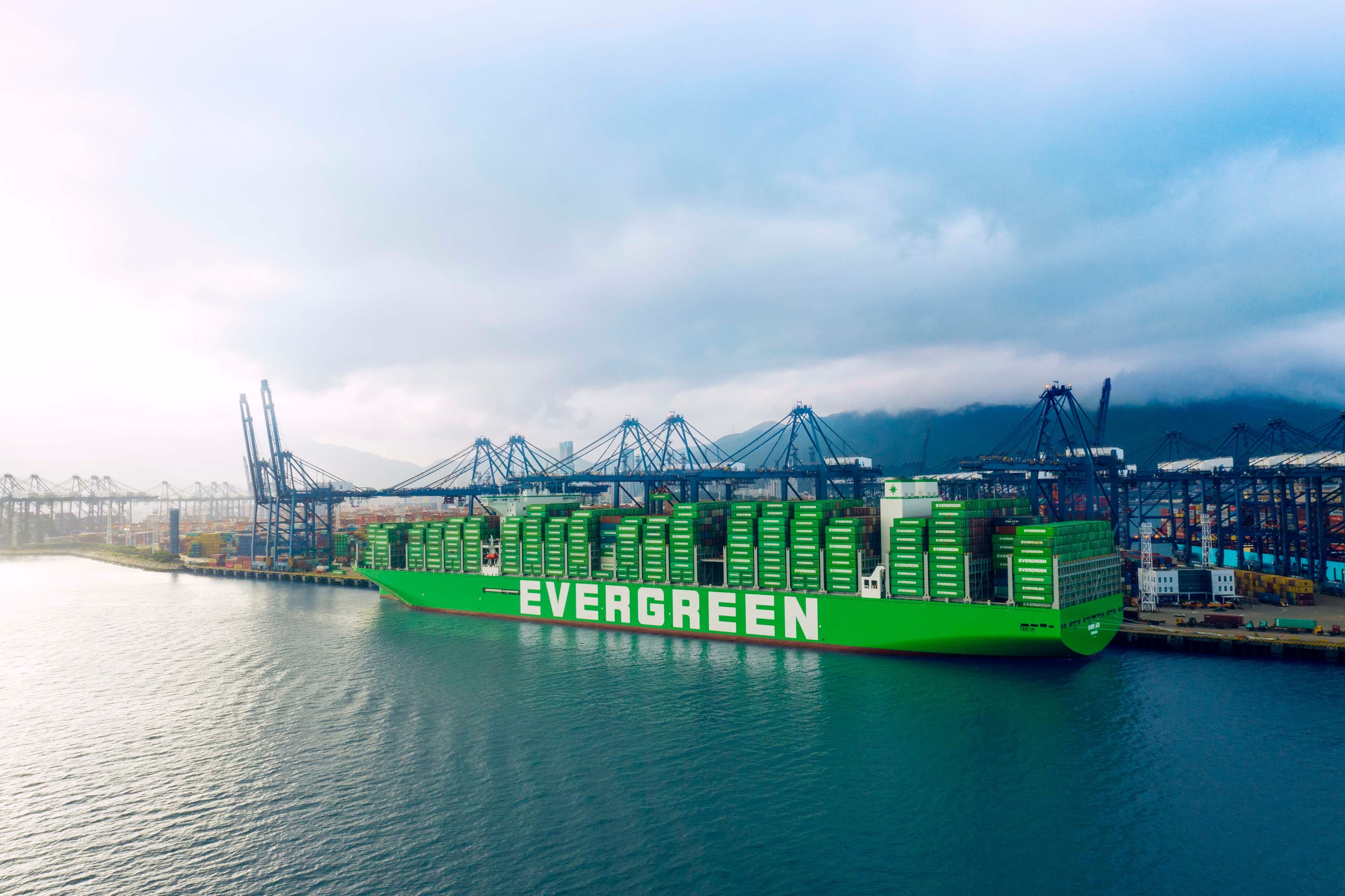 Evergreen Marine's Greenhouse Gas Emission Inventory Gets Double Certification
