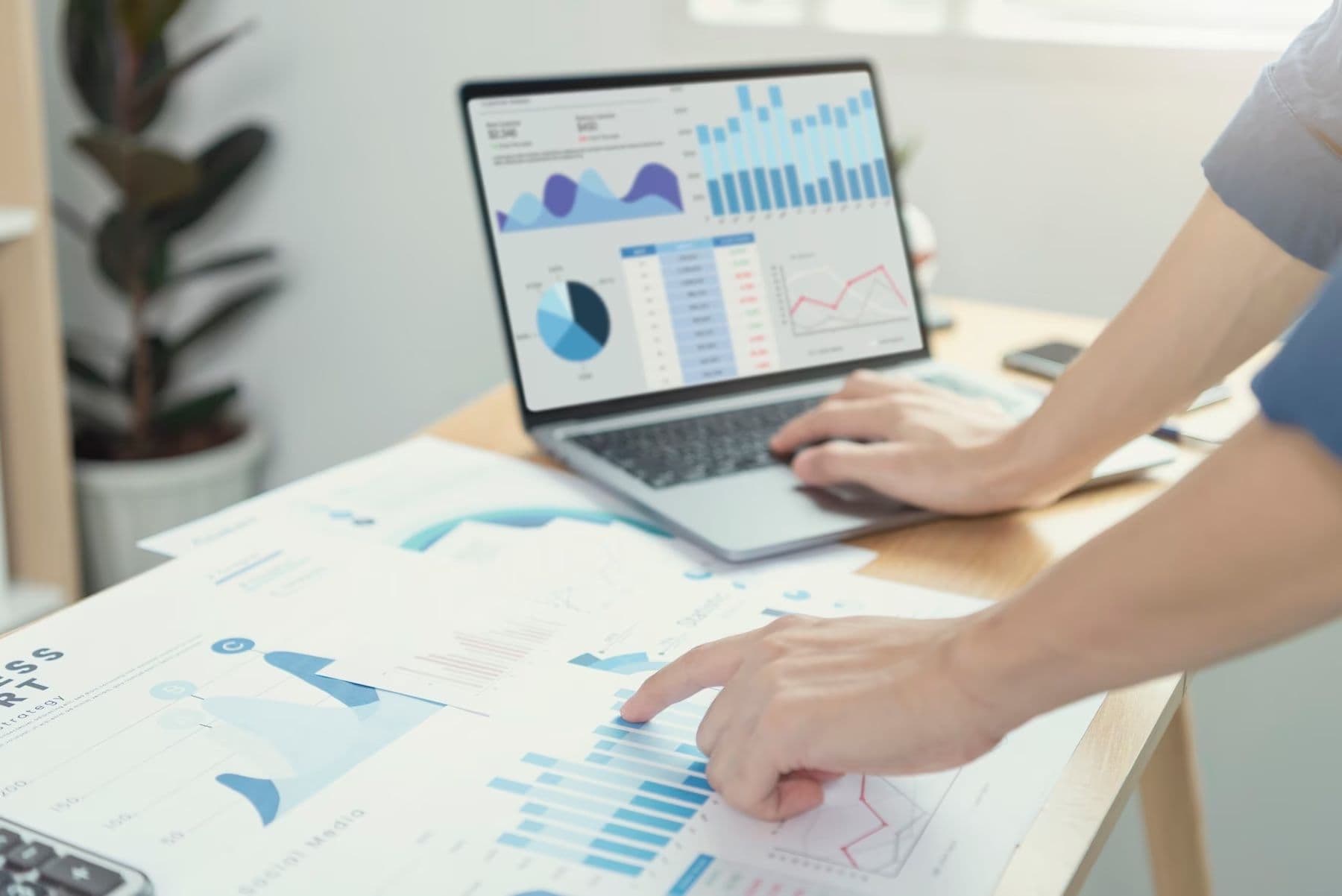 Top 10 ESG Software Platforms To Track Your Company Metrics