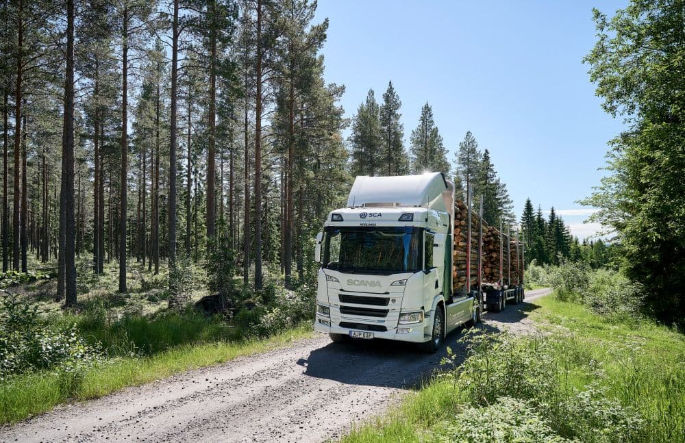 SCA and Scania Collaborate on Electric Timber Trucks Development